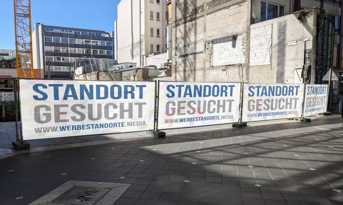 Bauzaunwerbung